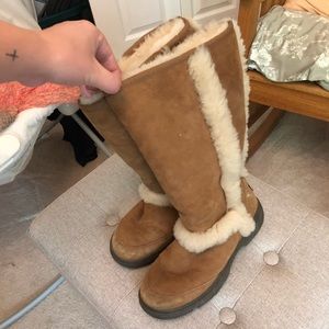 UGG Sundance tall boots size 9